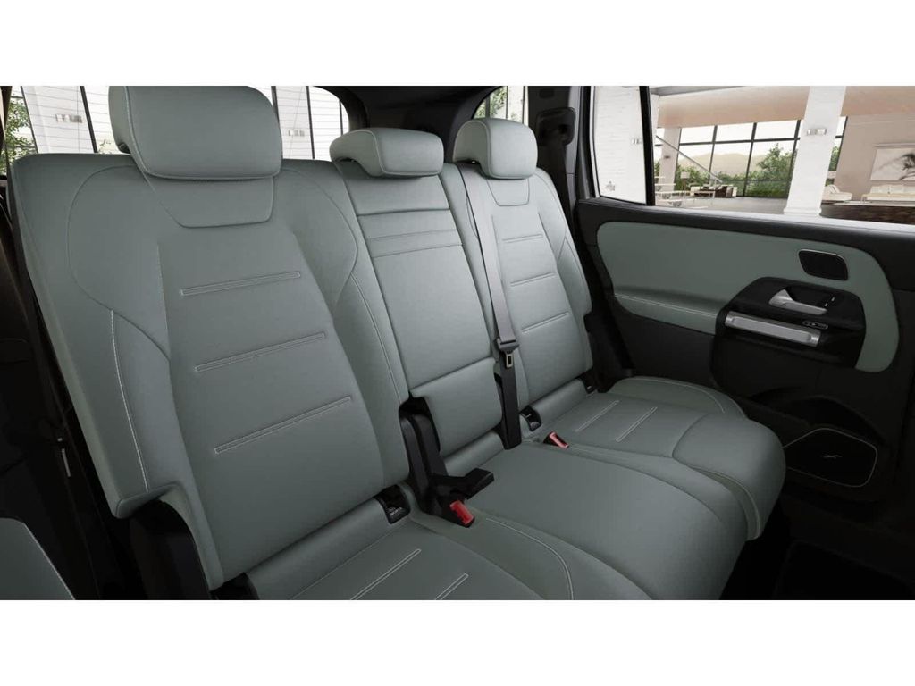 MERCEDES-BENZ GLB-CLASS AMG - 4