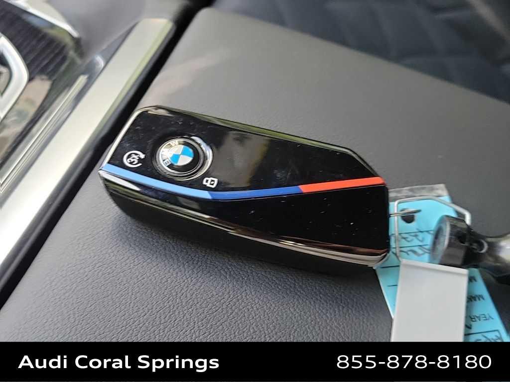 صورة مصغرة 28 لـ 2025 BMW X5 M60I