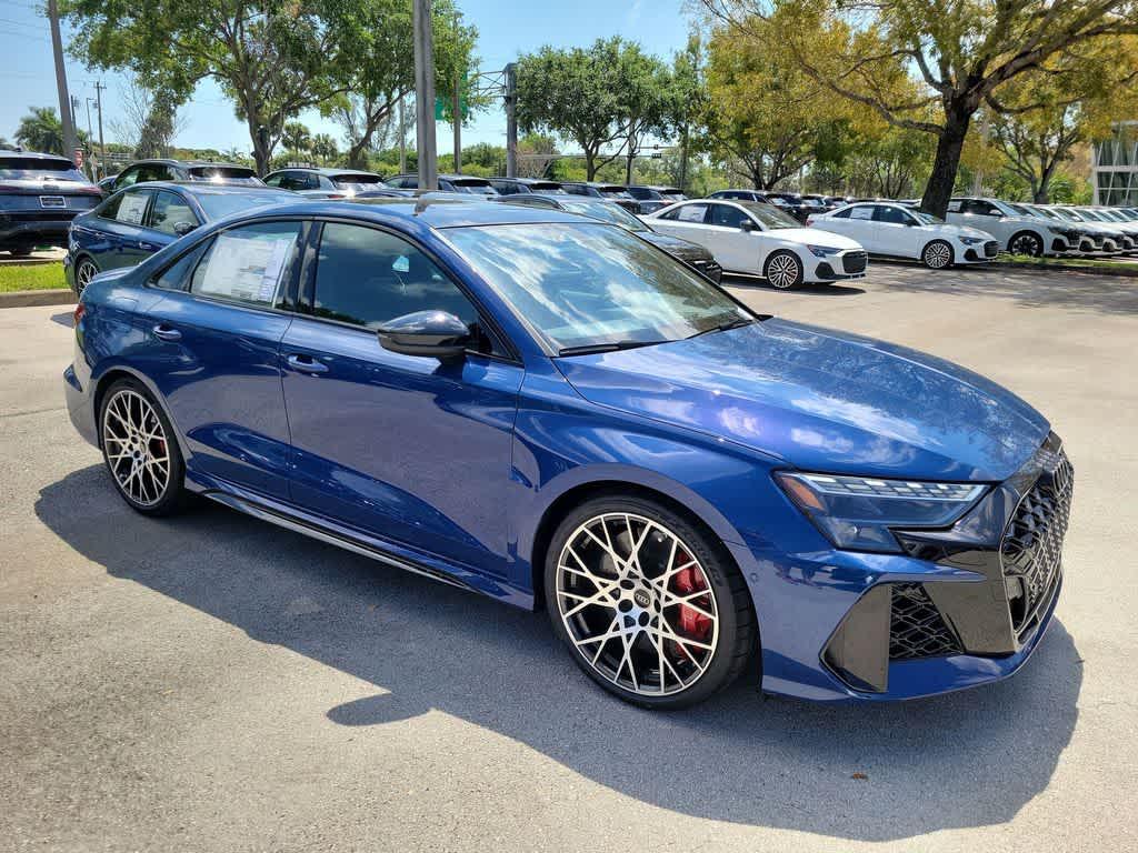 صورة 2 لـ 2026 AUDI RS 3 2.5T