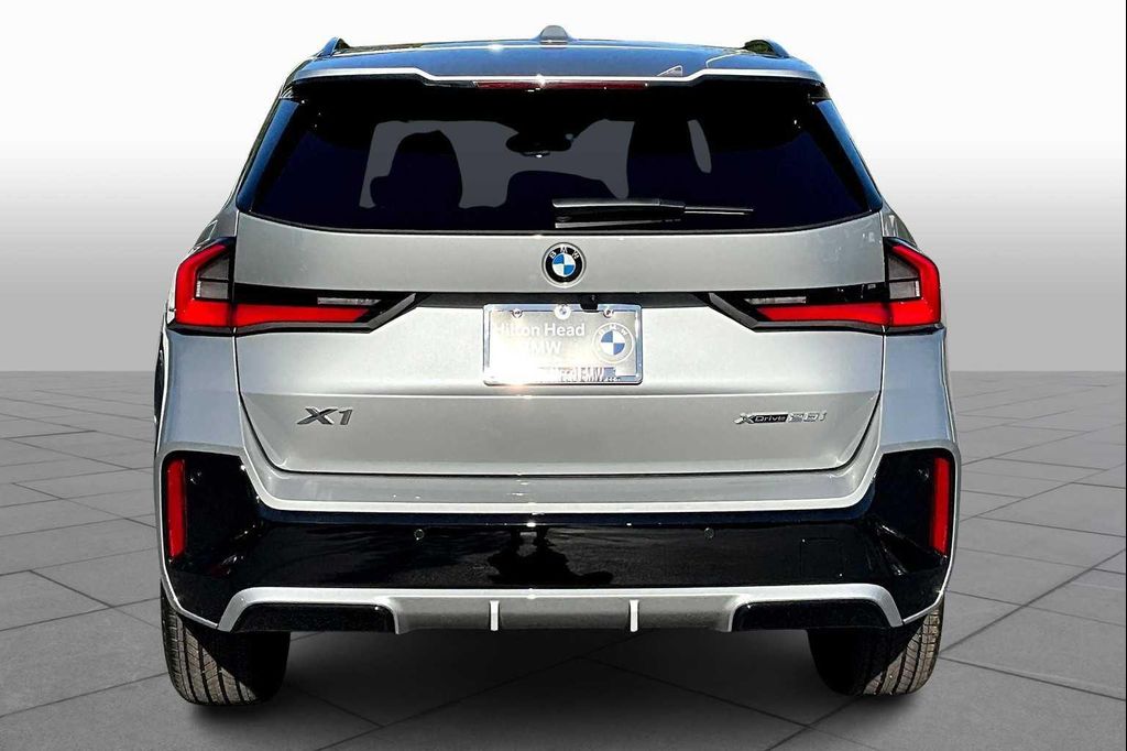 BMW X1 XDRIVE28I - 4