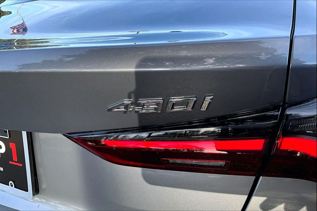 2026 BMW 430 I thumbnail 15