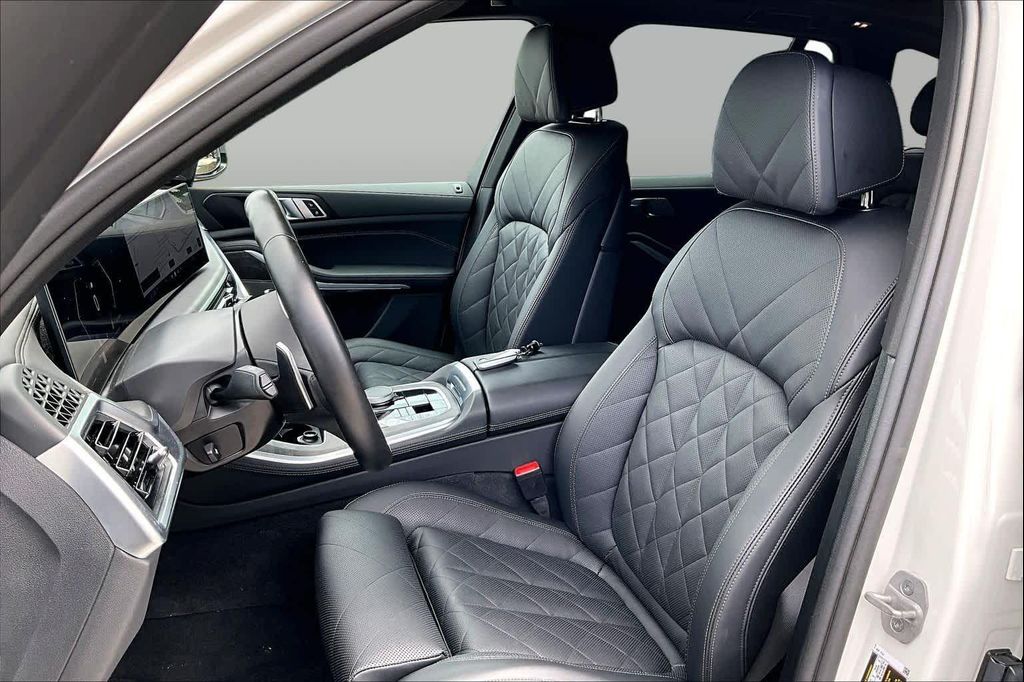 2025 BMW X5 XDRIVE40I — фото 7