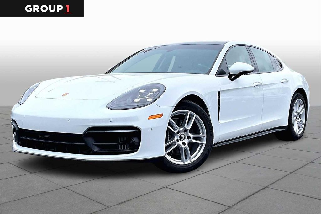 2023 Porsche Panamera