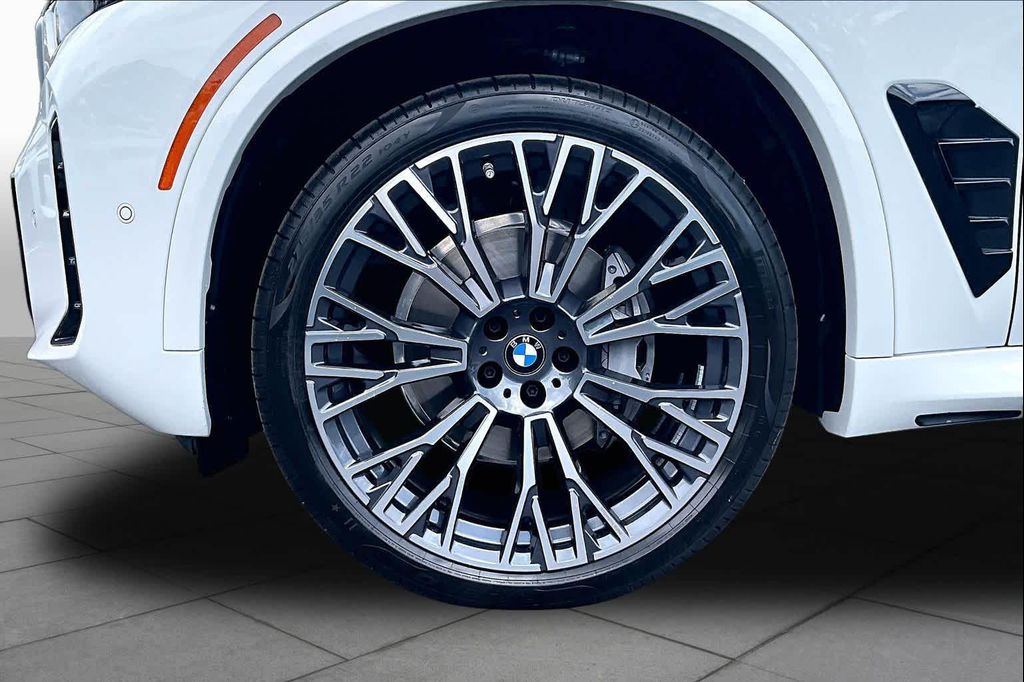 صورة مصغرة 11 لـ 2026 BMW X5 XDRIVE40I