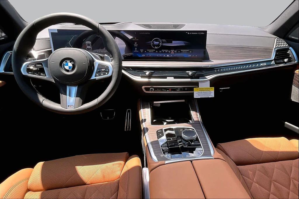 صورة 5 لـ 2026 BMW X5 XDRIVE40I