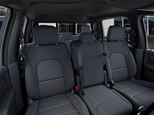 صورة مصغرة 16 لـ 2026 RAM 1500 WARLOCK CREW CAB 4X4 5'7' BOX