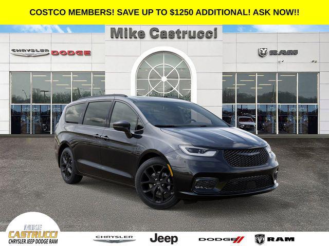 New 2026 Chrysler Pacifica Limited