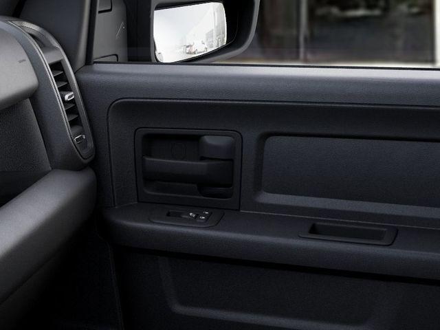صورة مصغرة 25 لـ 2026 RAM 3500 TRADESMAN CREW CAB 4X4 8' BOX