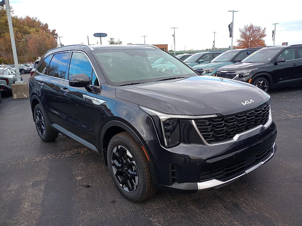 New 2026 Kia Sorento S