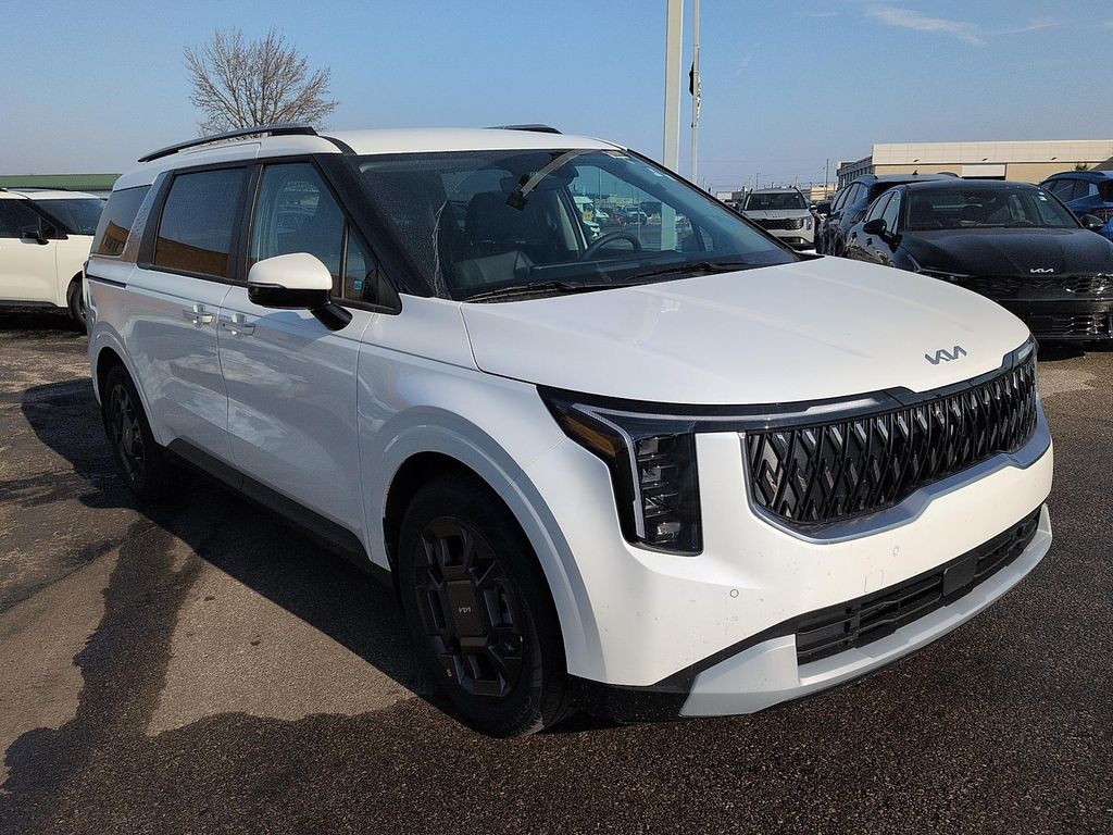 New 2026 Kia Carnival Hybrid EX