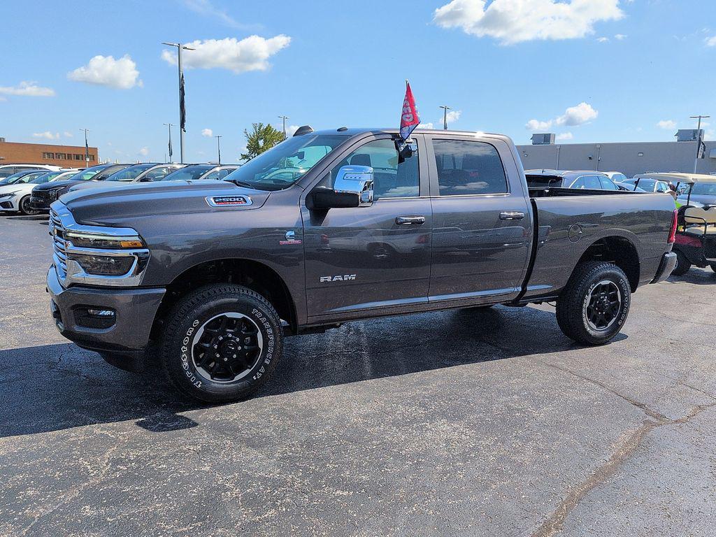صورة 4 لـ 2026 RAM 2500 LARAMIE CREW CAB 4X4 6'4' BOX