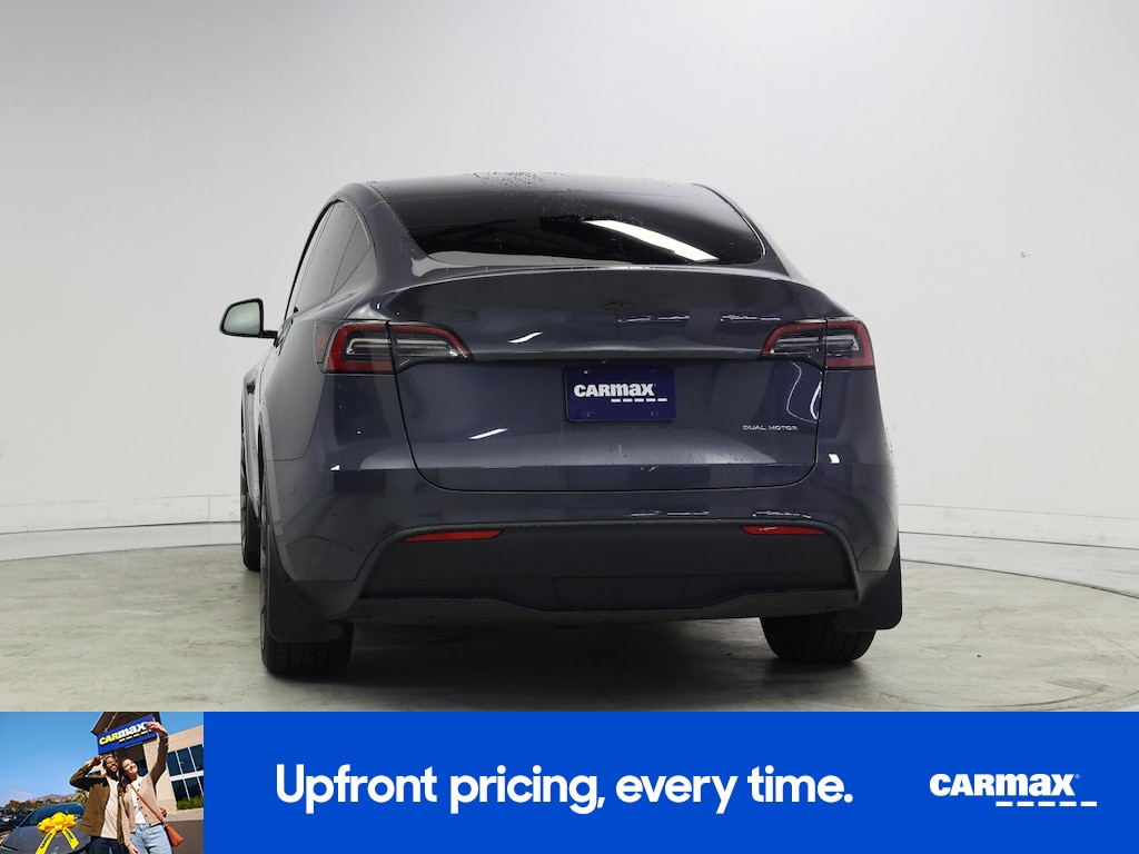 TESLA MODEL Y LONG RANGE - 7