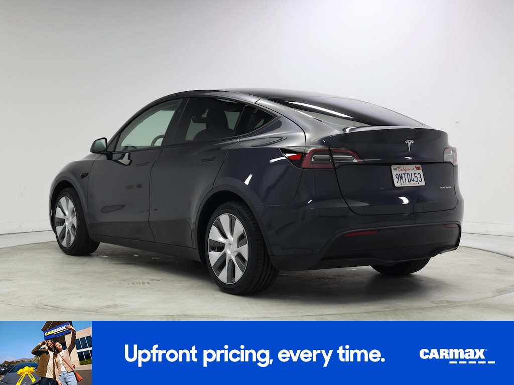 TESLA MODEL Y LONG RANGE - 2