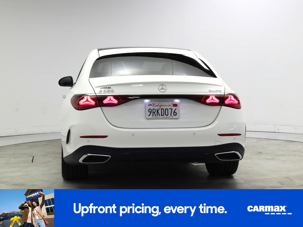 MERCEDES-BENZ E-CLASS - 7