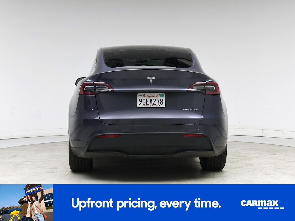TESLA MODEL Y LONG RANGE - 7