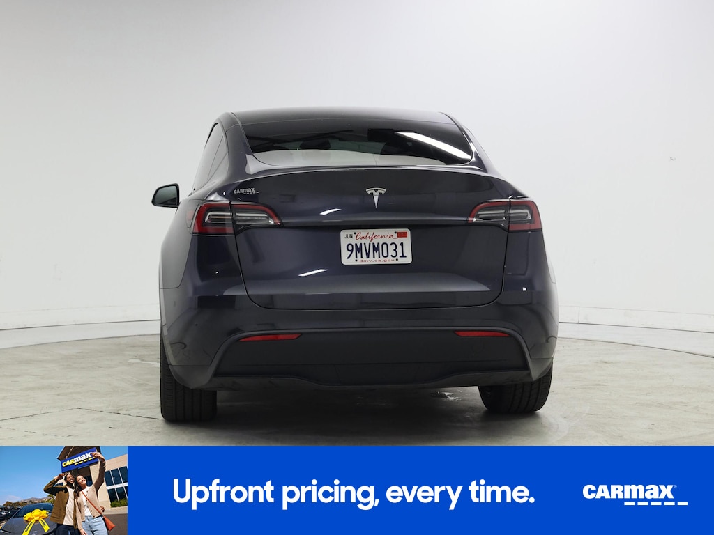 TESLA MODEL Y LONG RANGE - 7