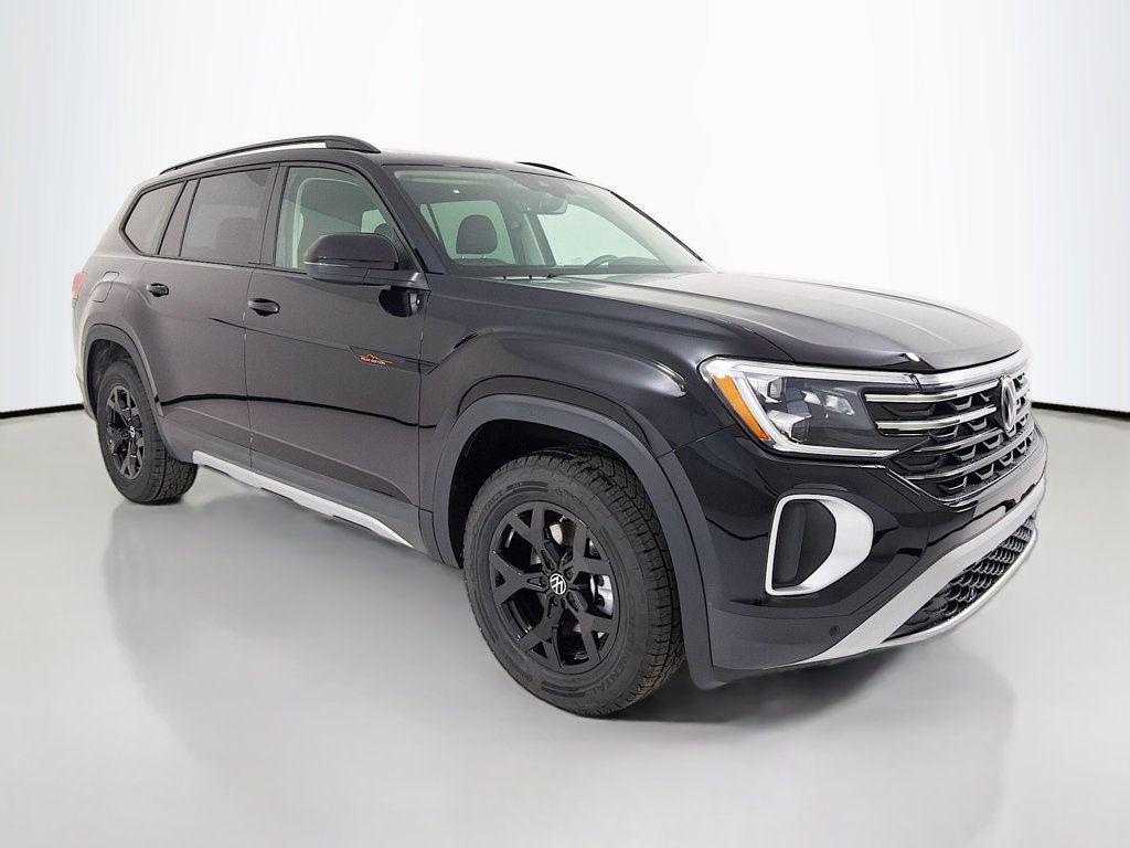 New 2026 Volkswagen Atlas Peak Edition