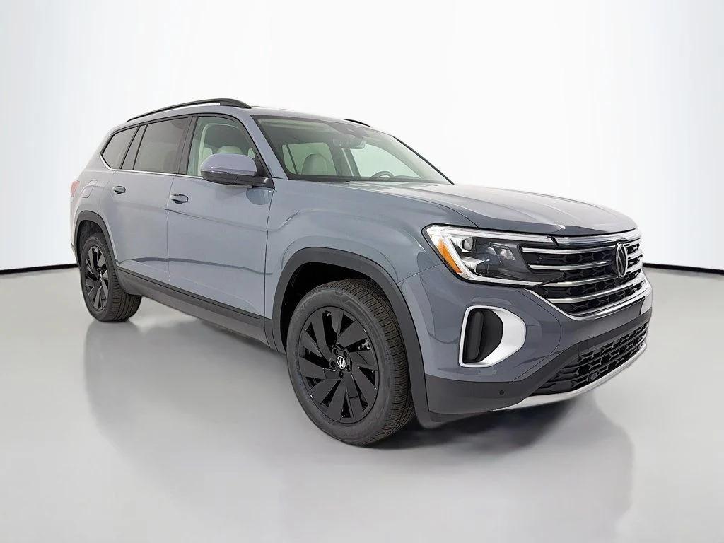 New 2026 Volkswagen Atlas 2.0T SE w/Technology 4MOTION