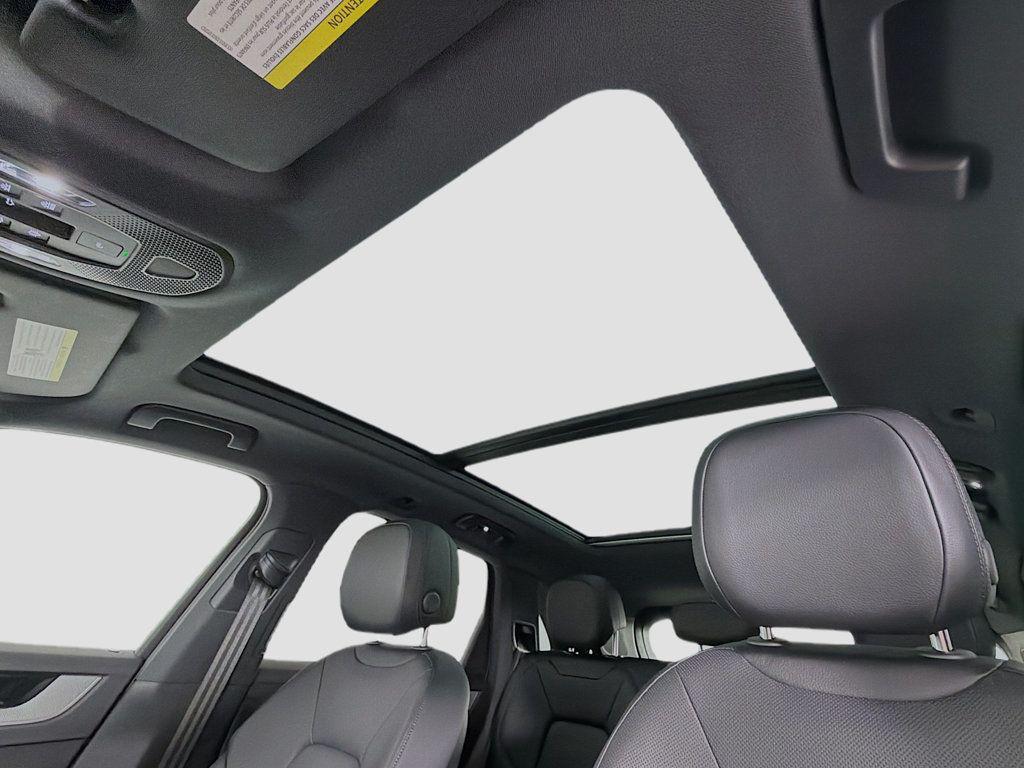 2025 Porsche CAYENNE 缩略图 22