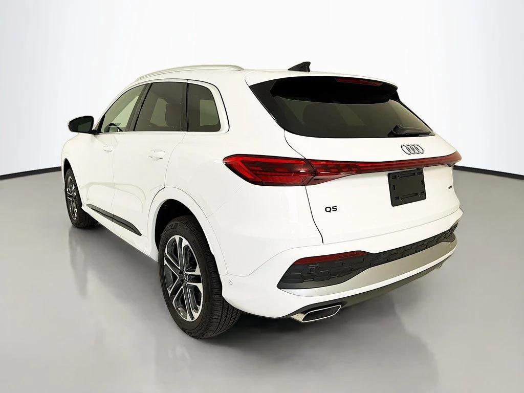 صورة 5 لـ 2025 AUDI Q5 PREMIUM TFSI QUATTRO S TRONIC