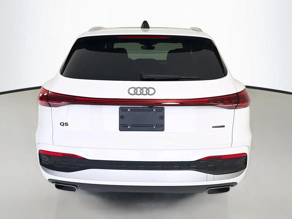 صورة 6 لـ 2025 AUDI Q5 PREMIUM TFSI QUATTRO S TRONIC