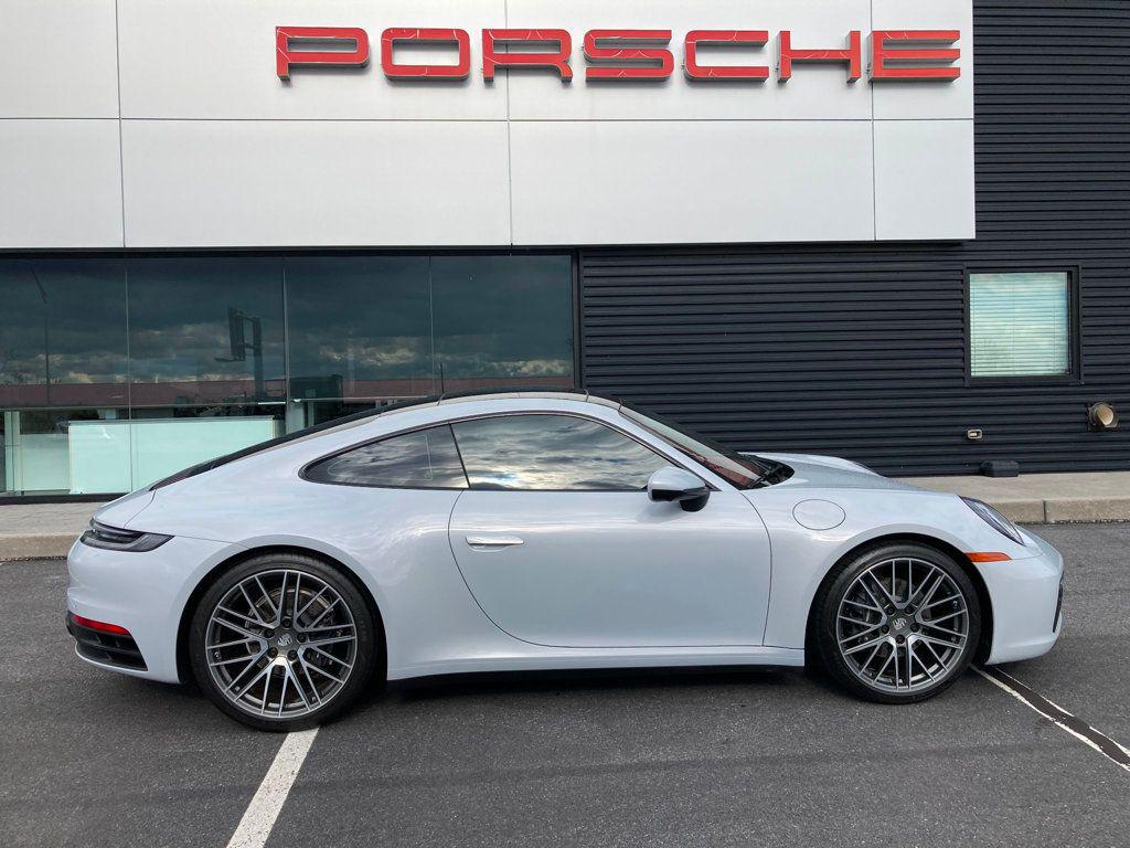 صورة مصغرة 43 لـ 2024 Porsche 911 CARRERA