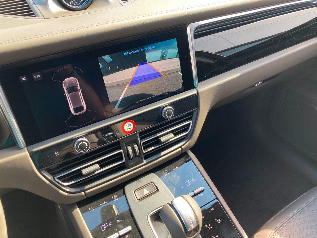 2025 Porsche MACAN 缩略图 18