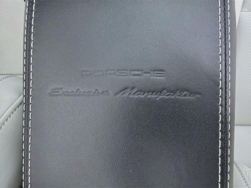 صورة مصغرة 34 لـ 2023 Porsche 911 TURBO S CABRIOLET