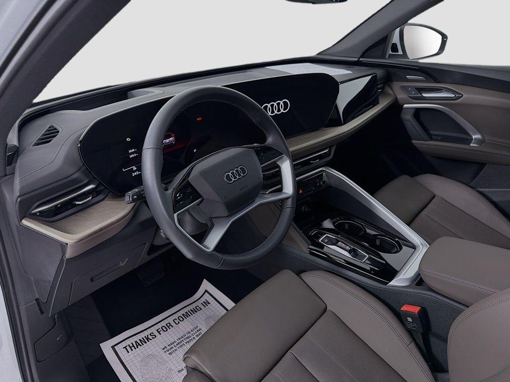 صورة 9 لـ 2025 AUDI Q5 PREMIUM PLUS TFSI QUATTRO S TRONIC