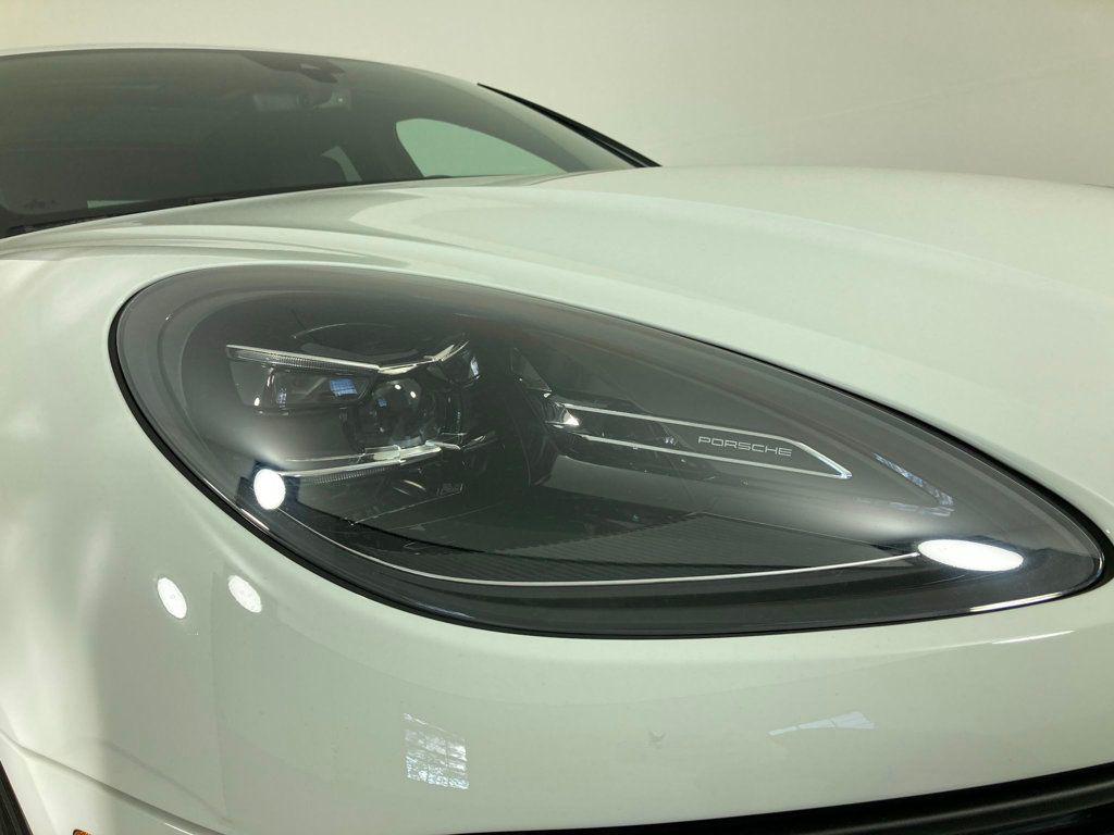 2022 Porsche MACAN thumbnail 28