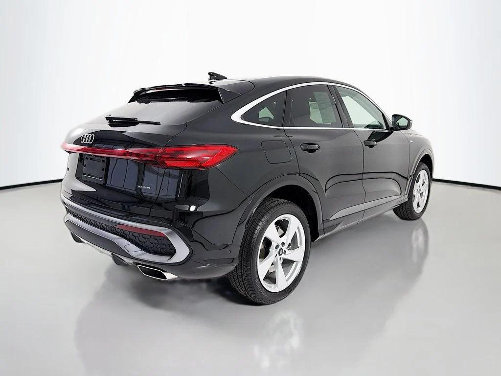 صورة 7 لـ 2025 AUDI Q5 PREMIUM PLUS TFSI QUATTRO S TRONIC
