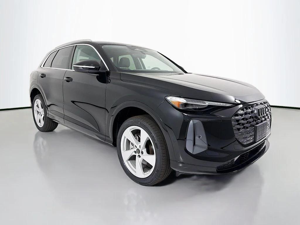 New 2026 Audi Q5 Premium Plus TFSI quattro S tronic