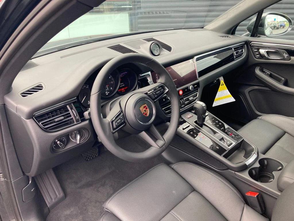 صورة 4 لـ 2026 Porsche MACAN