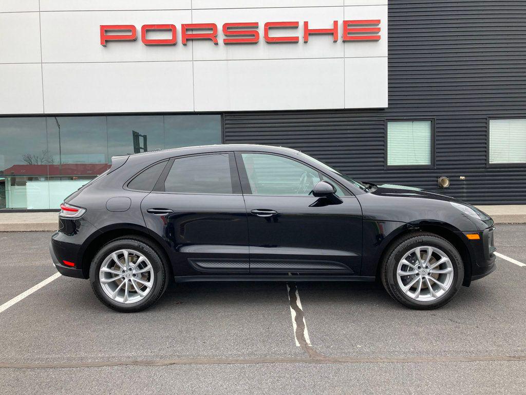 2025 Porsche MACAN 照片 8