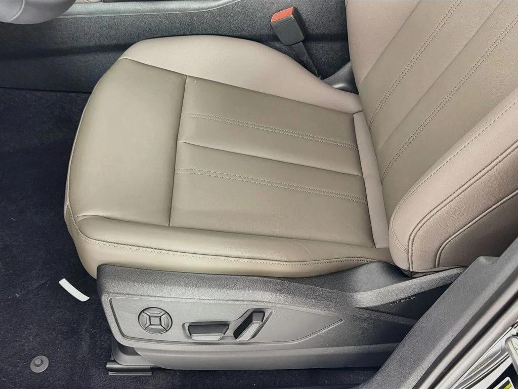 2026 AUDI Q5 PREMIUM TFSI QUATTRO S TRONIC — миниатюра 17