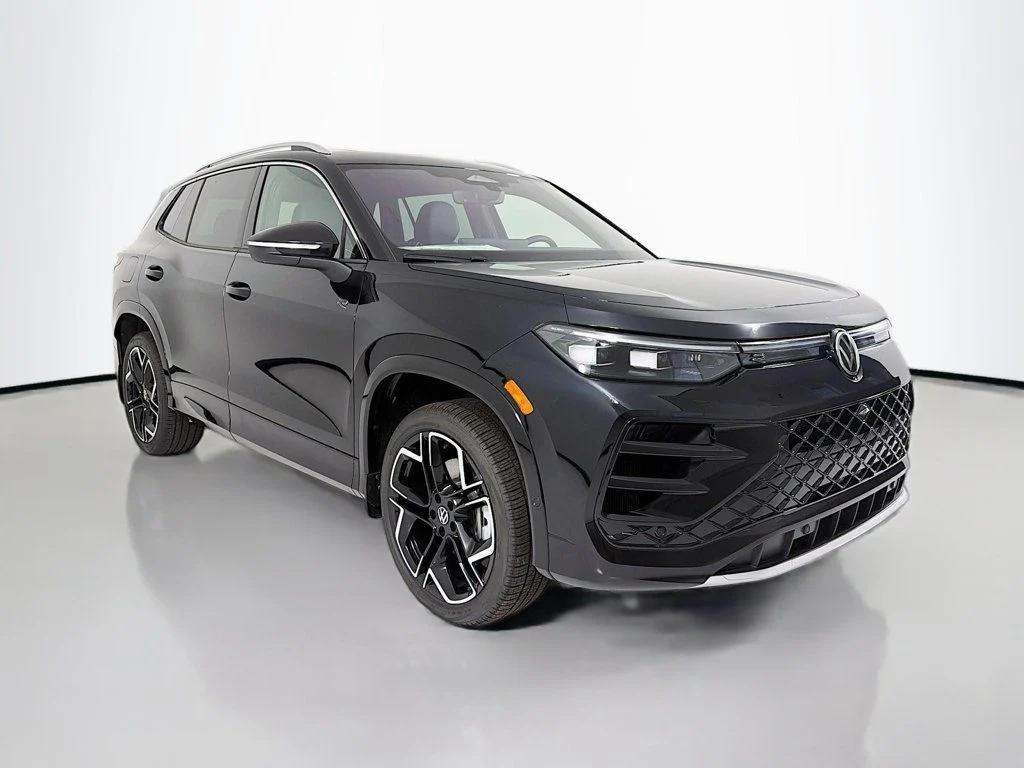 New 2026 Volkswagen Tiguan 2.0T SEL R-Line 4MOTION