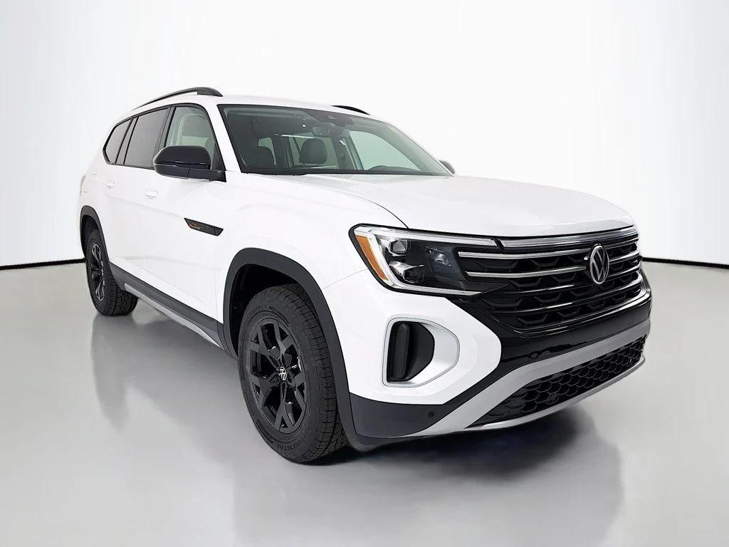 New 2026 Volkswagen Atlas Peak Edition