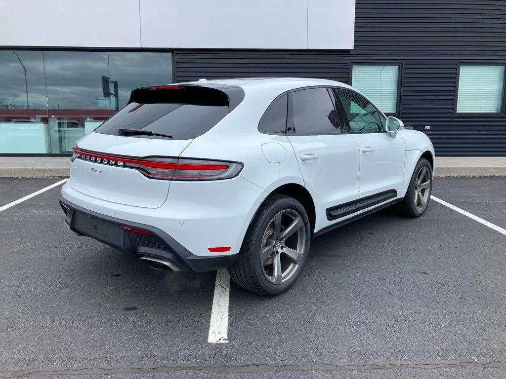صورة 9 لـ 2024 Porsche MACAN