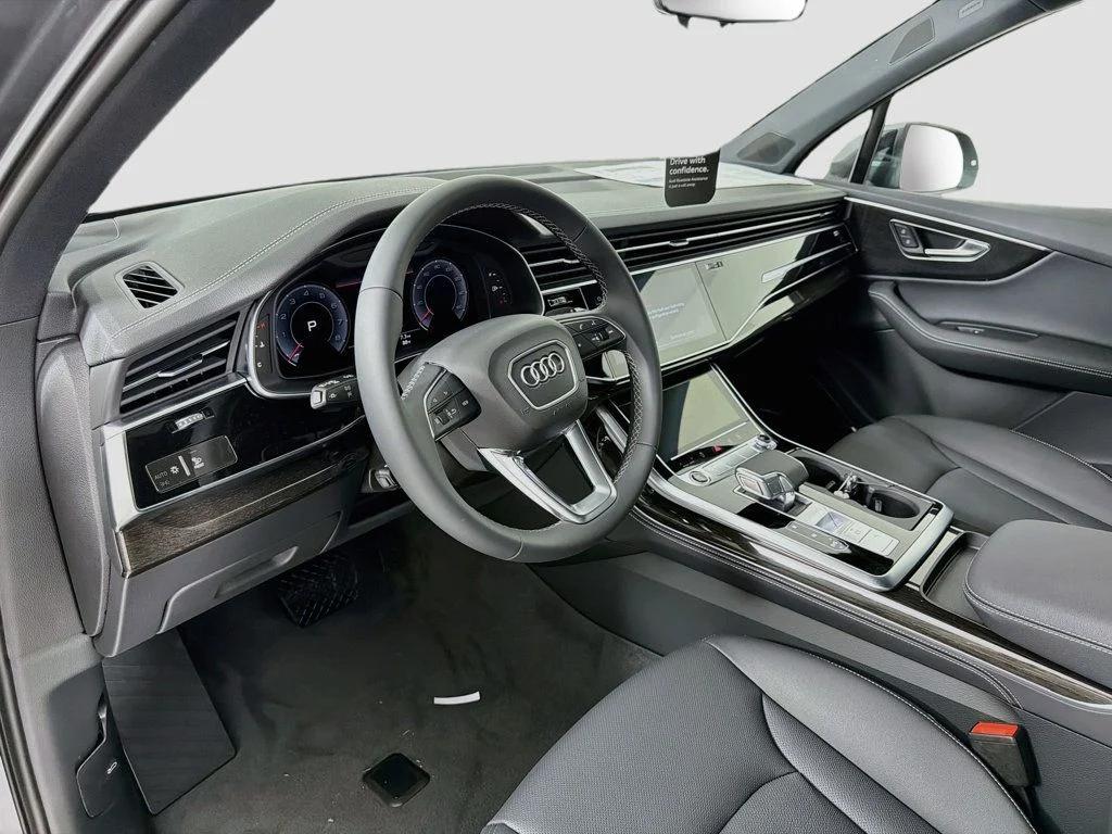 صورة 9 لـ 2026 AUDI Q7 55 PREMIUM PLUS
