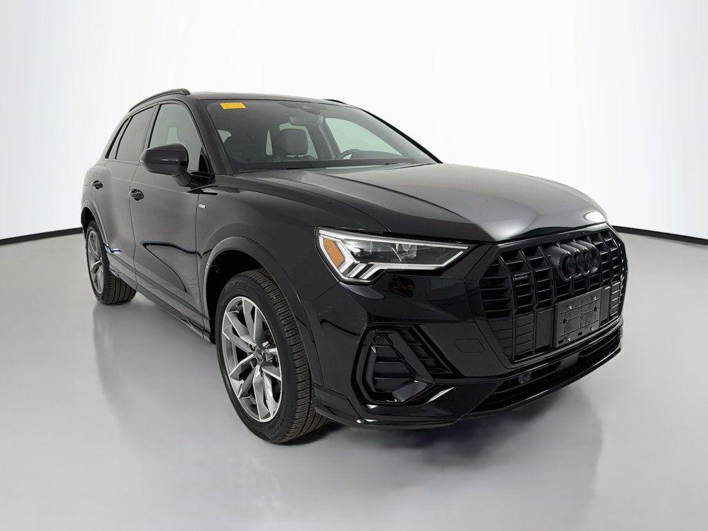 صورة 1 لـ 2023 AUDI Q3 PREMIUM 45 TFSI S LINE QUATTRO TIPTRONIC