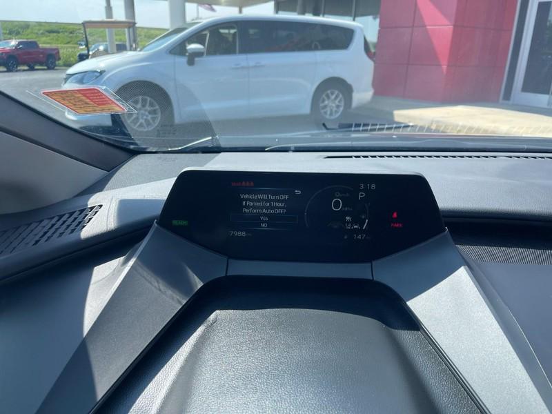 صورة مصغرة 19 لـ 2025 Toyota PRIUS XLE