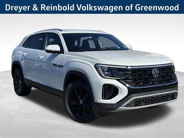 New 2026 Volkswagen Atlas Cross Sport 2.0T SE W/TECHNOLOGY