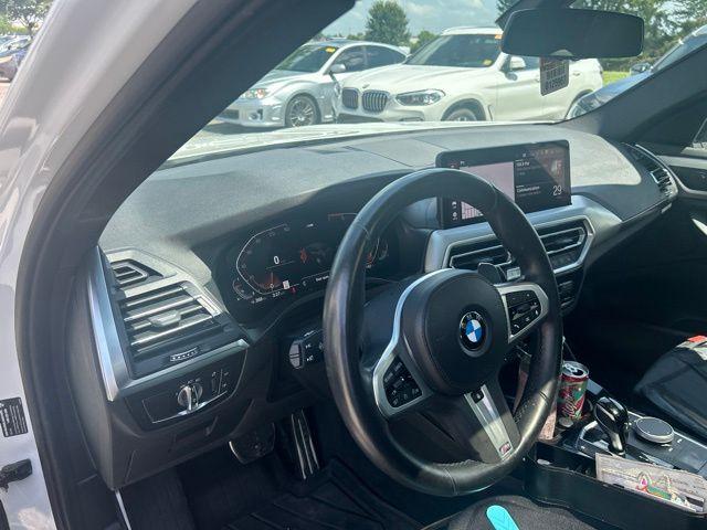 صورة 8 لـ 2023 BMW X4 XDRIVE30I