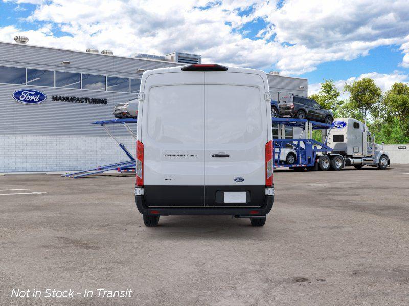 صورة 5 لـ 2026 FORD TRANSIT-250 BASE