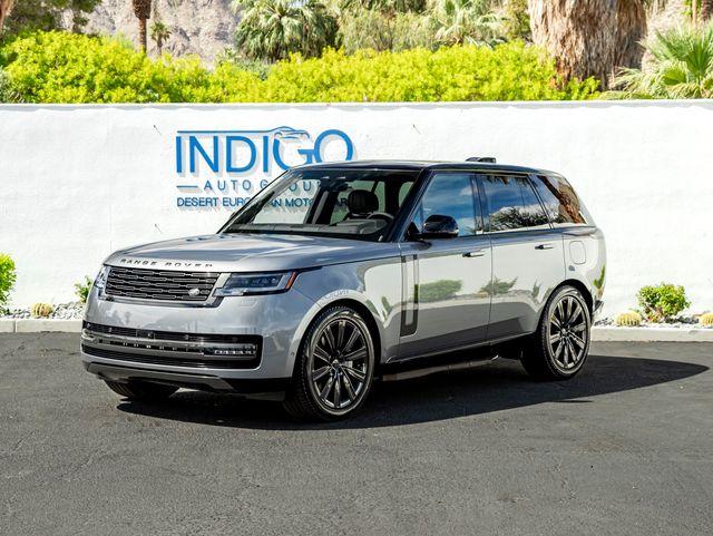 New 2026 Land Rover Range Rover P550e SE
