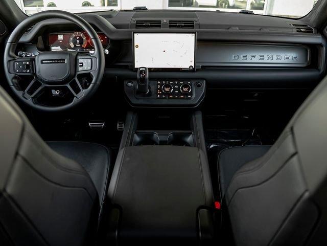 2025 LAND Rover DEFENDER OCTA — фото 19