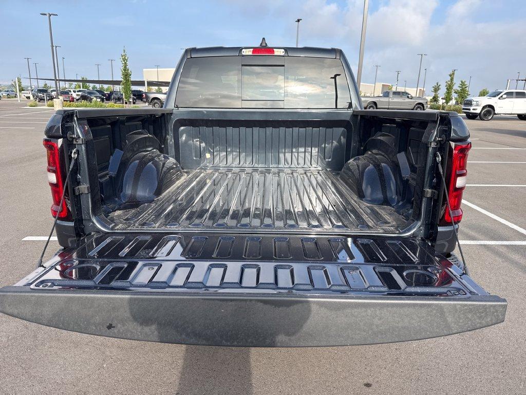 صورة مصغرة 27 لـ 2026 RAM 1500 BIG HORN/LONE STAR