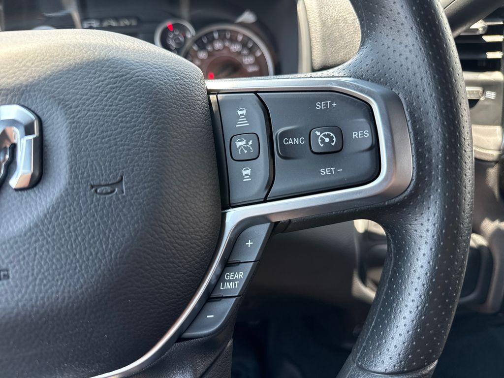 صورة مصغرة 15 لـ 2026 RAM 2500 TRADESMAN