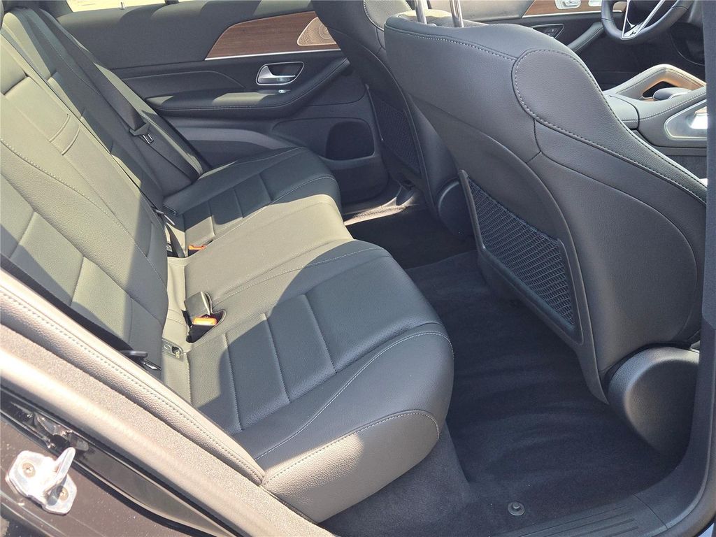 2025 Mercedes-BENZ GLE 缩略图 20