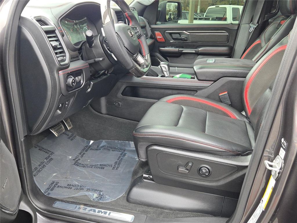 صورة مصغرة 27 لـ 2022 RAM 1500 TRX